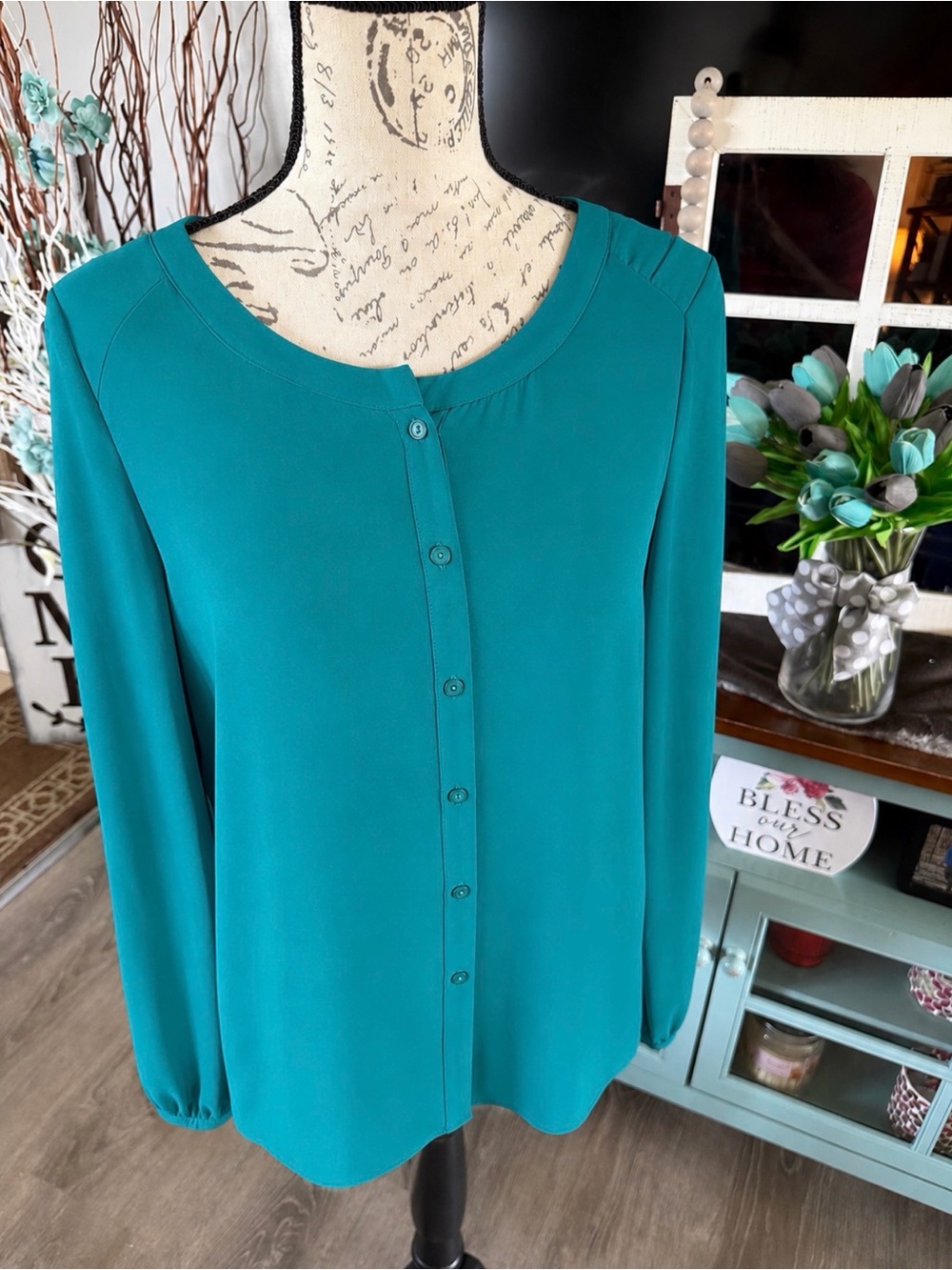 Spense Teal Button-Front Long Sleeve Blouse - Jewel Teal Small